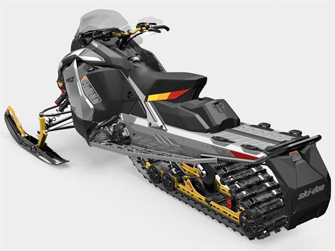 2025 Ski-Doo MXZ Adrenaline w/ Blizzard Package 137 600R E-TEC ES Ice Ripper XT 1.25 in Huron, Ohio - Photo 5