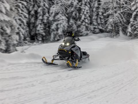 2025 Ski-Doo MXZ Adrenaline w/ Blizzard Package 137 850 E-TEC ES Ice Ripper XT 1.25 in Enfield, Connecticut - Photo 11