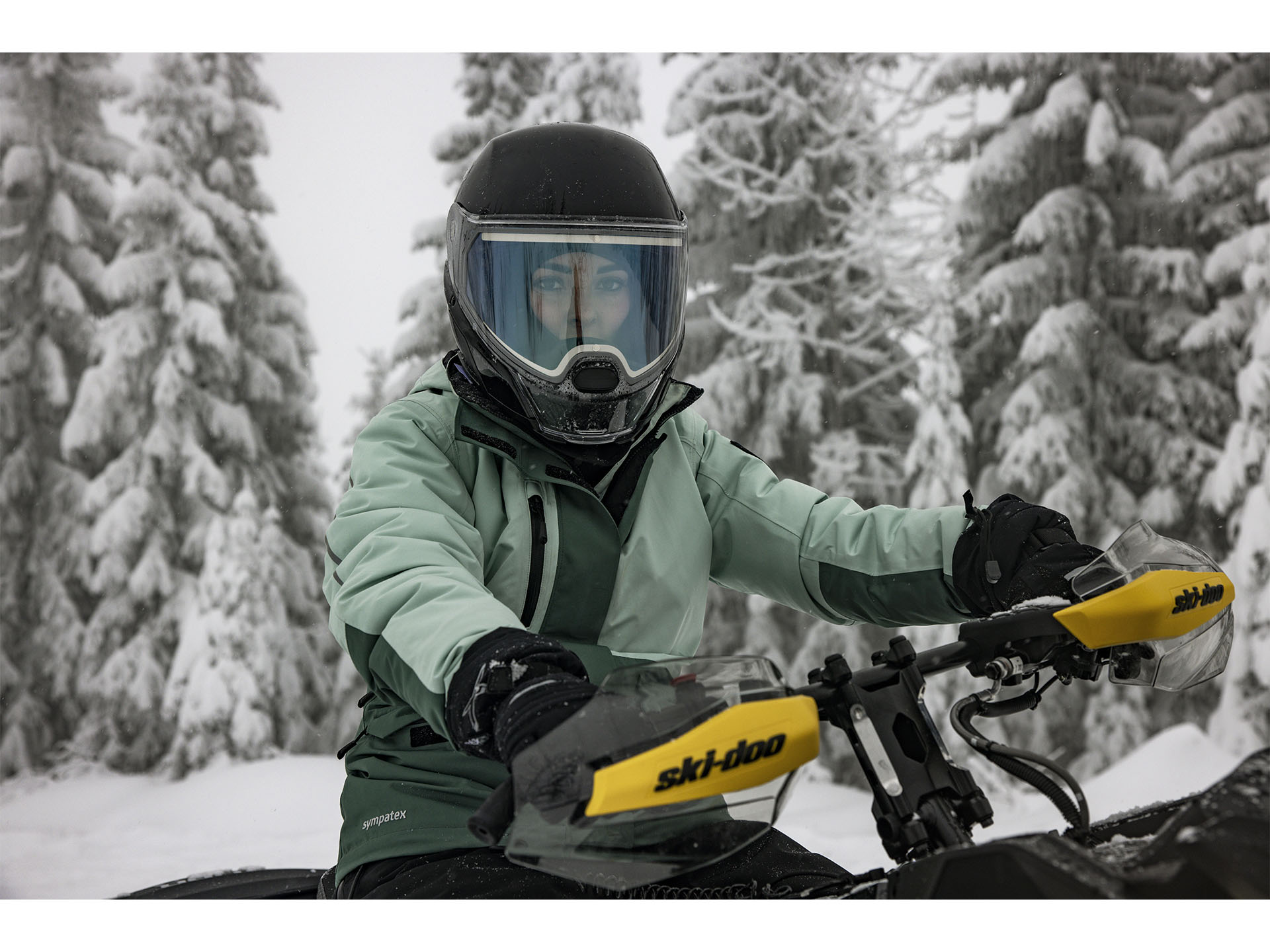 2025 Ski-Doo MXZ NEO+ 600 EFI ES RipSaw 1.25 in Fairview, Utah - Photo 6