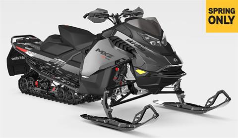 2025 Ski-Doo MXZ X-RS 129 850 E-TEC ES RipSaw 1.25 w/ 10.25 in. Touchscreen