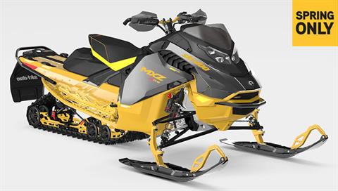 2025 Ski-Doo MXZ X-RS 137 850 E-TEC ES RipSaw 1.25 w/ 10.25 in. Touchscreen
