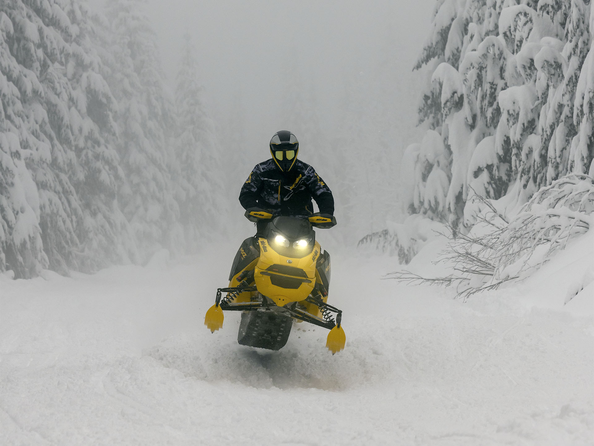 2025 Ski-Doo MXZ X-RS w/ Competition Package 850 E-TEC Turbo R SHOT RipSaw II 2-Ply 1.25 w/ 10.25 in. Touchscreen in Fairview, Utah - Photo 12