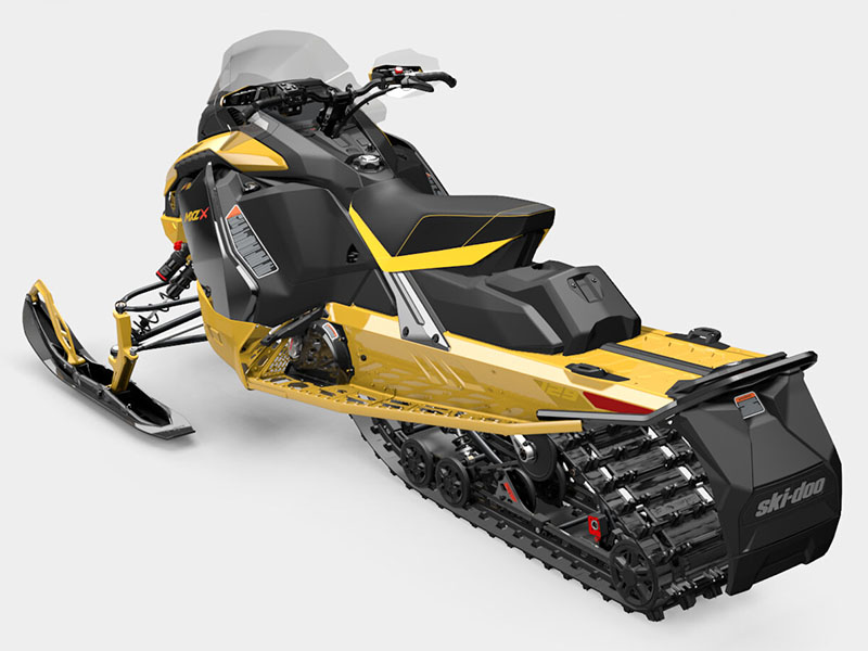 2025 Ski-Doo MXZ X 129 600R E-TEC ES Ice Ripper XT 1.25 w/ 10.25 in. Touchscreen in Huron, Ohio - Photo 5