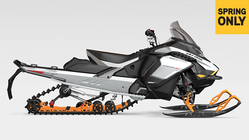2025 Ski-Doo Renegade X 900 ACE Turbo ES Ripsaw 1.25 w/ 10.25 in. Touchscreen in Enfield, Connecticut - Photo 2