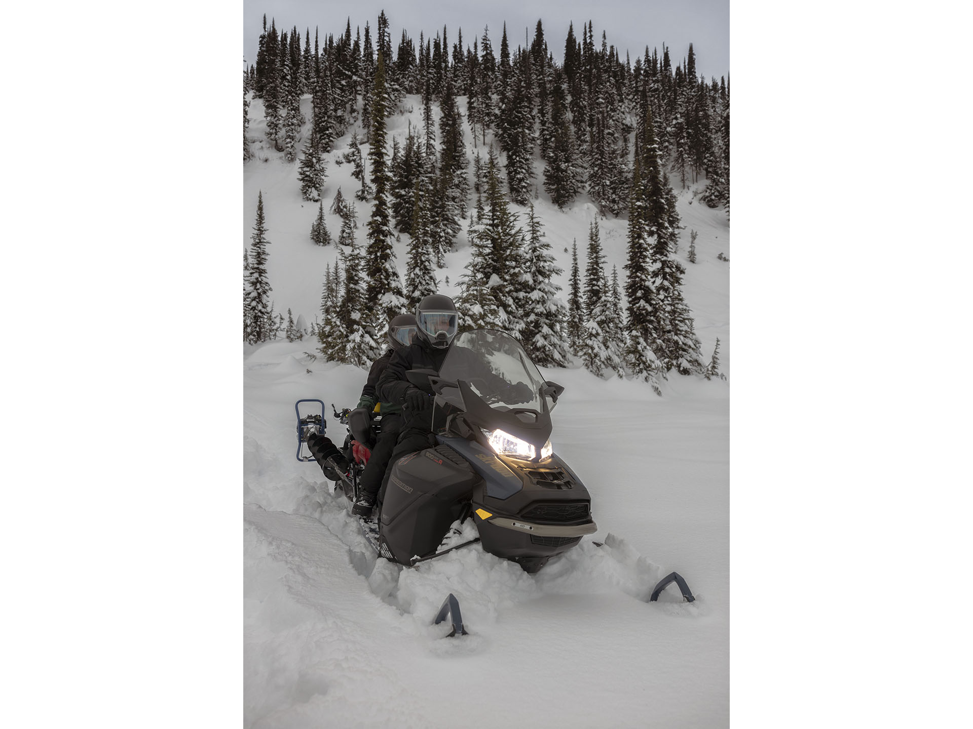 2025 Ski-Doo Expedition SE 900 ACE Turbo R ES Cobra WT 1.8 in Fairview, Utah - Photo 10