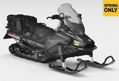 2025 Ski-Doo Skandic SE 900 ACE ES Silent Ice Cobra WT 1.5 Track 20 in.