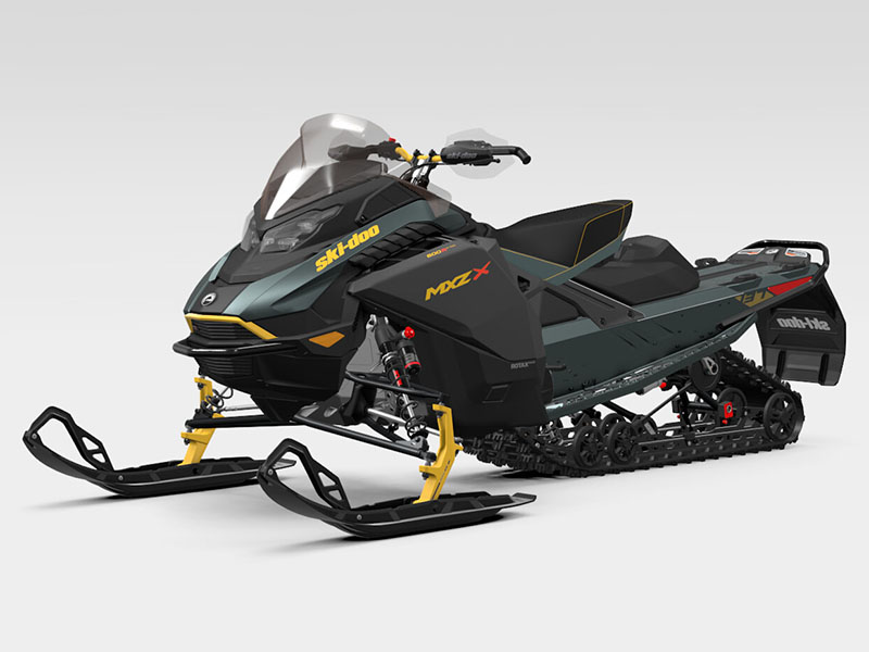 2026 Ski-Doo MXZ X 137 600R E-TEC ES RipSaw 1.25 in Fairview, Utah - Photo 3