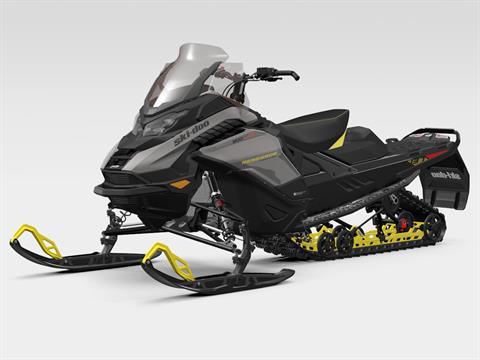 2026 Ski-Doo Renegade Adrenaline 900 ACE Turbo R ES Ripsaw 1.25 in Enfield, Connecticut - Photo 3