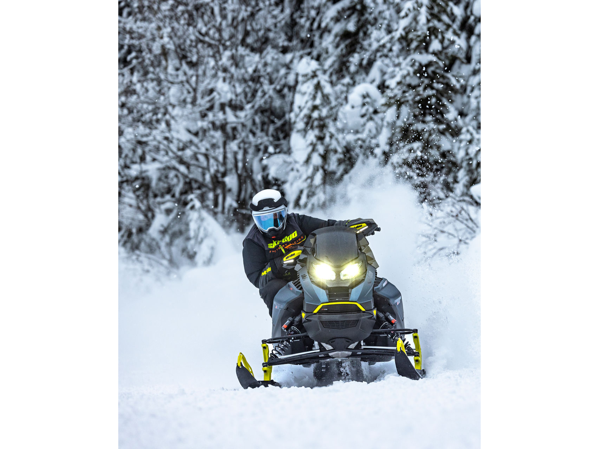2026 Ski-Doo Renegade X-RS 900 ACE Turbo R ES Ice Ripper XT 1.25 Smart-Shox w/ 10.25 in. Touchscreen in Enfield, Connecticut - Photo 14