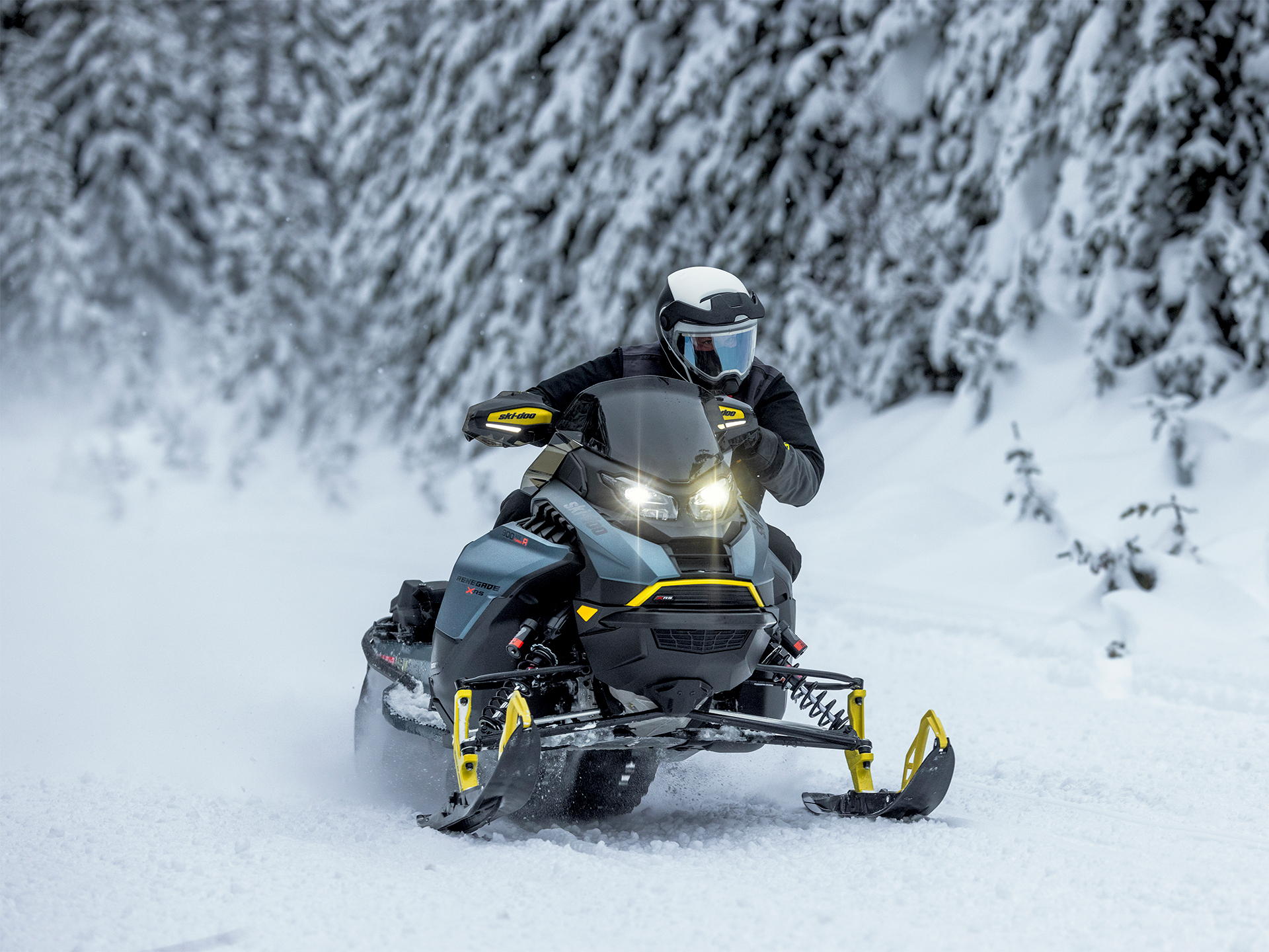 2026 Ski-Doo Renegade X-RS 900 ACE Turbo R ES Ice Ripper XT 1.5 in Fairview, Utah - Photo 7