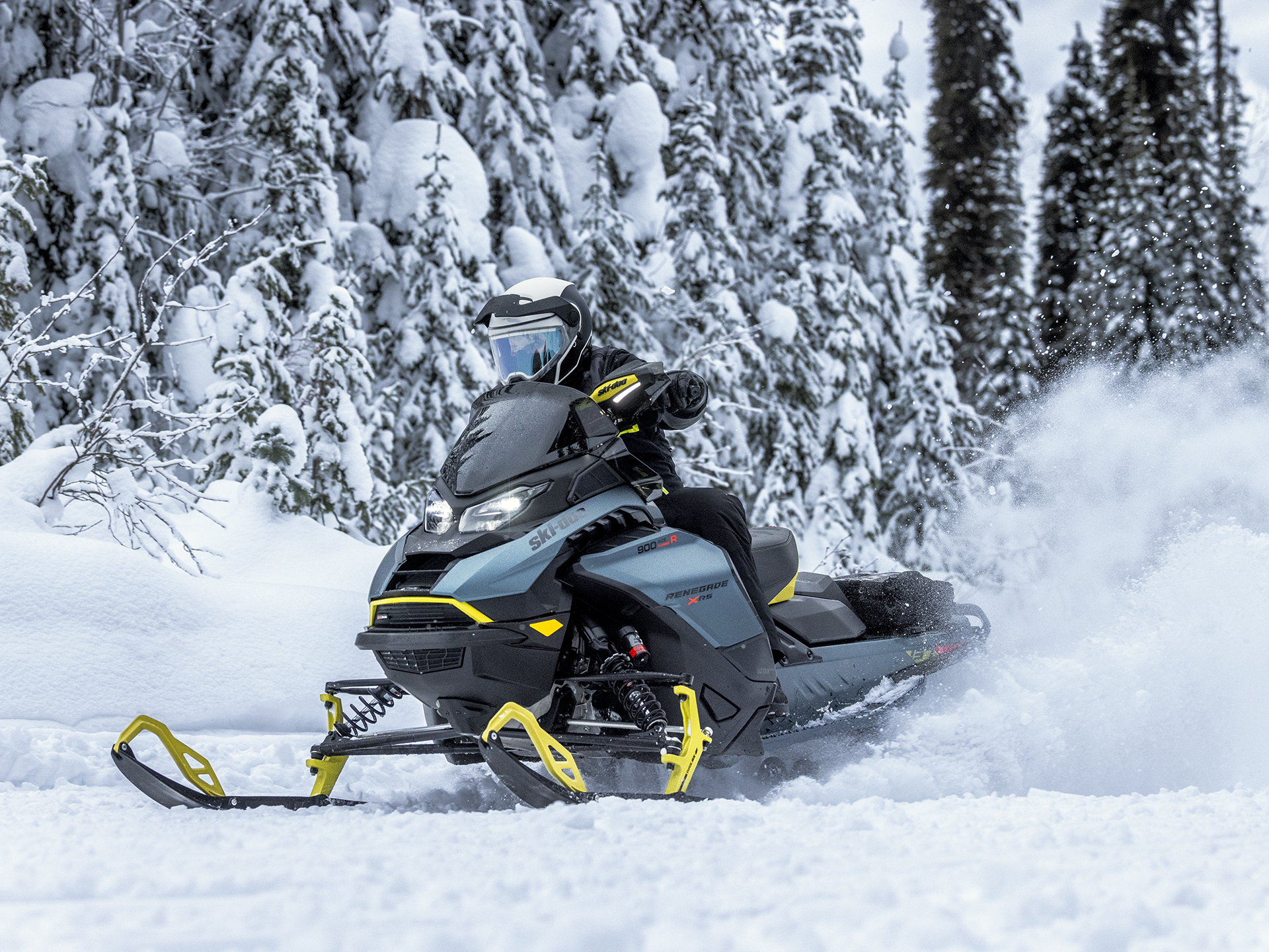 2026 Ski-Doo Renegade X-RS 900 ACE Turbo R ES Ice Ripper XT 1.5 in Fairview, Utah - Photo 11