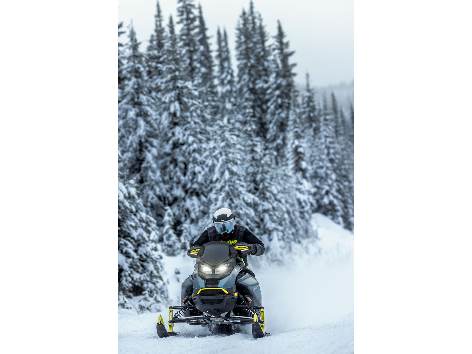2026 Ski-Doo Renegade X-RS 900 ACE Turbo R ES Ice Ripper XT 1.5 in Fairview, Utah - Photo 8