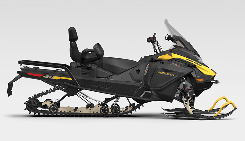 2026 Ski-Doo Expedition LE 900 ACE Turbo ES Crosscut 1.5 in Enfield, Connecticut - Photo 1
