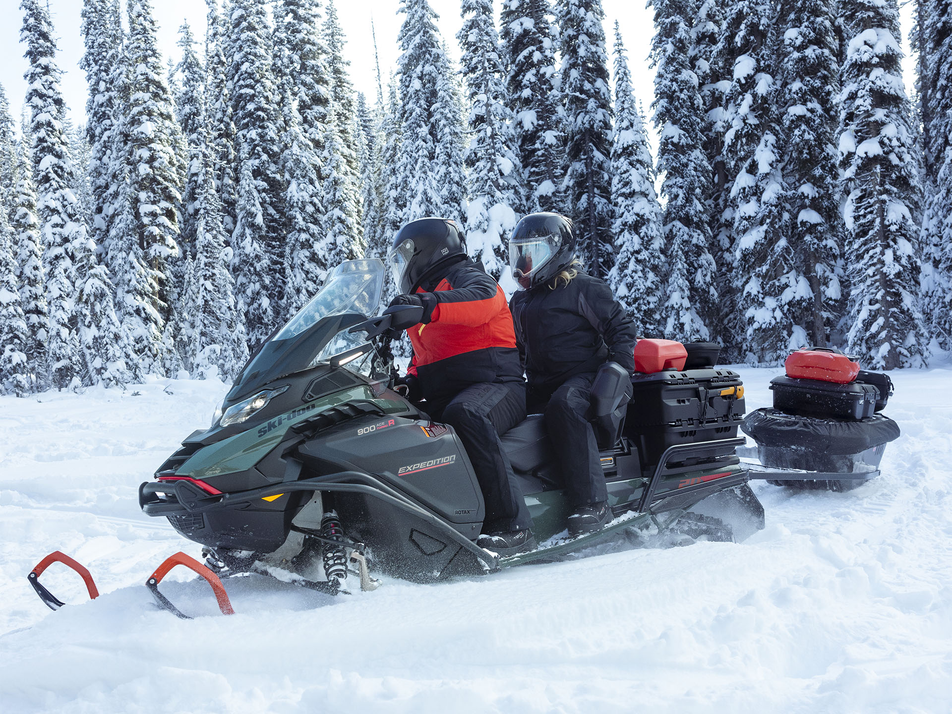 2026 Ski-Doo Expedition SE 900 ACE Turbo R ES Ice Crosscut 1.5 in Enfield, Connecticut - Photo 9