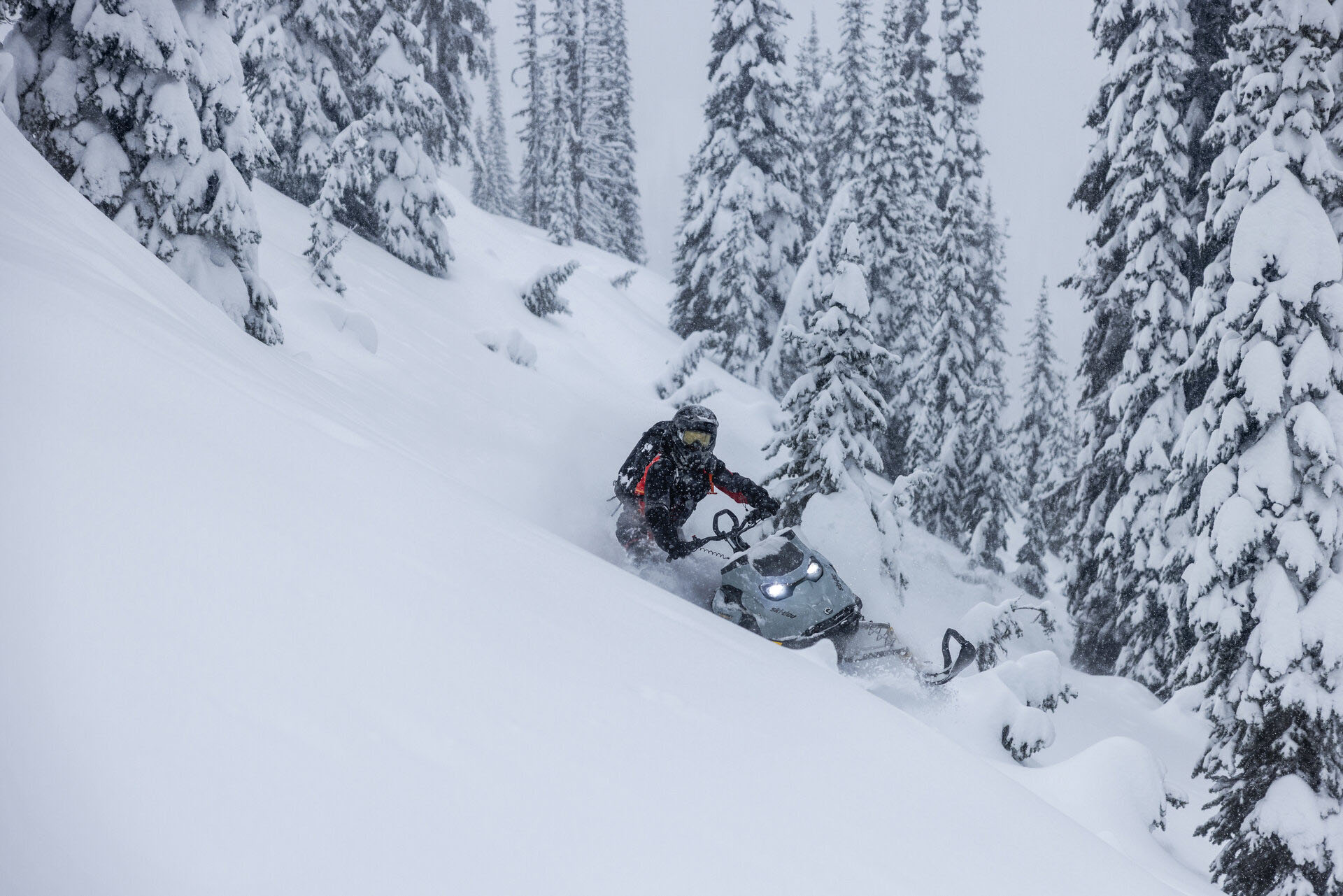 2027 Ski-Doo Summit X 165 850 E-TEC SHOT PowderMax X-Light 3.0 w/ FlexEdge w/ 10.25 in. Touchscreen HAC in Stratford, Wisconsin - Photo 6