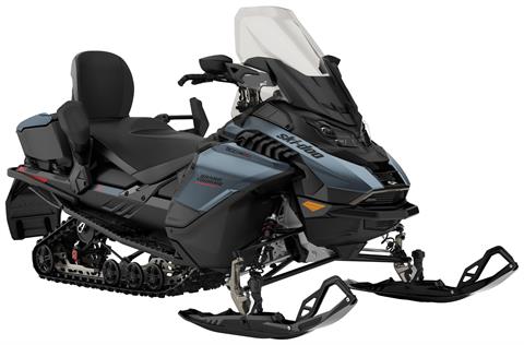 2027 Ski-Doo Grand Touring LE w/ Platinum Package 900 ACE Turbo R ES Silent Ice Ripper w/ 10.25 in. Touchscreen in Stratford, Wisconsin - Photo 2