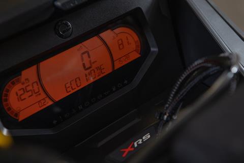 2027 Ski-Doo MXZ X-RS 137 600RR E-TEC ES Silent Ice Ripper XT 1.5 in Stratford, Wisconsin - Photo 9