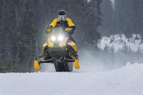 2027 Ski-Doo Renegade X-RS 900 ACE Turbo R ES Ripsaw 1.25 Smart-Shox w/ 10.25 in. Touchscreen in Stratford, Wisconsin - Photo 9