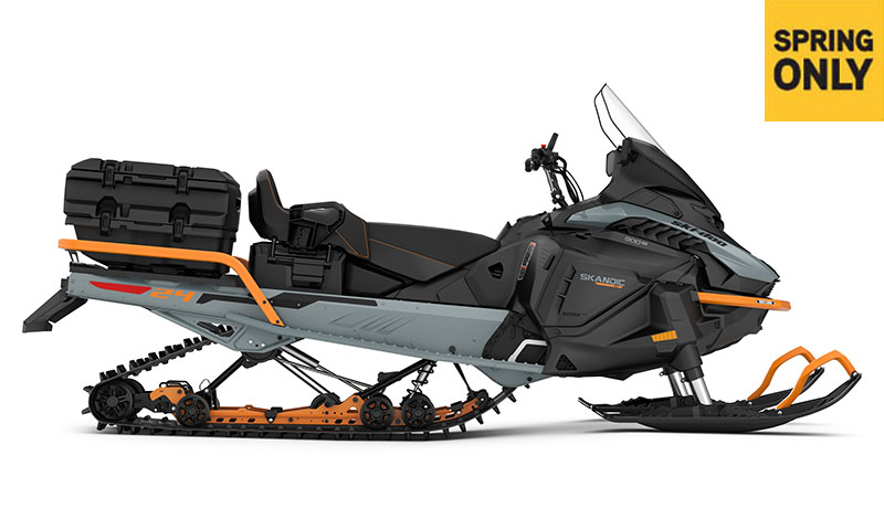 2027 Ski-Doo Skandic SE 900 ACE ES Silent Cobra WT 1.5 Track 24 in. in Stratford, Wisconsin - Photo 1