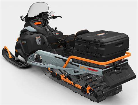 2027 Ski-Doo Skandic SE 900 ACE ES Silent Cobra WT 1.5 Track 24 in. in Stratford, Wisconsin - Photo 5