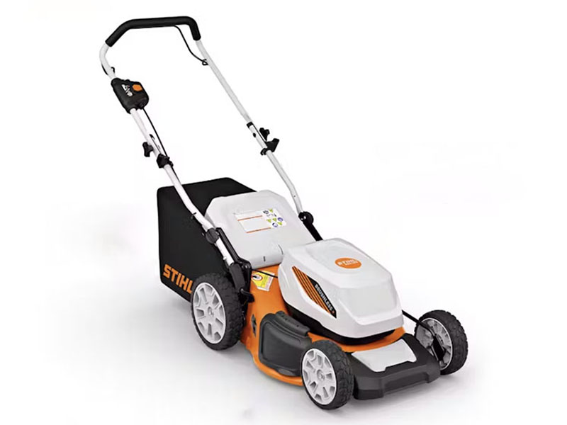 Stihl RMA 348 18 in. Push w/ AK 30 S & AL 101 Charger in Calmar, Iowa