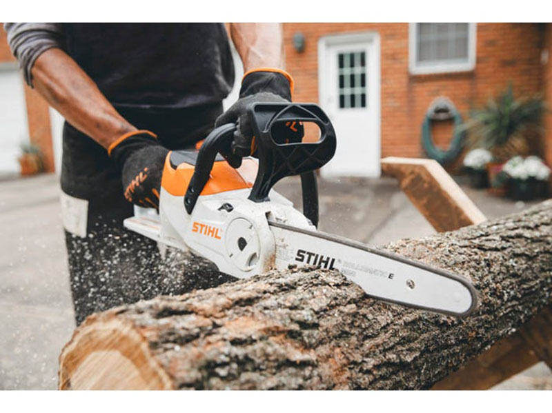 Stihl MSA 120 C-BQ w/ AK 20 in Calmar, Iowa - Photo 6