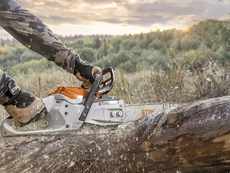 Stihl MSA 300 C-O 18 in. Light 04 Guide Bar w/o Battery & Charger in Calmar, Iowa - Photo 6