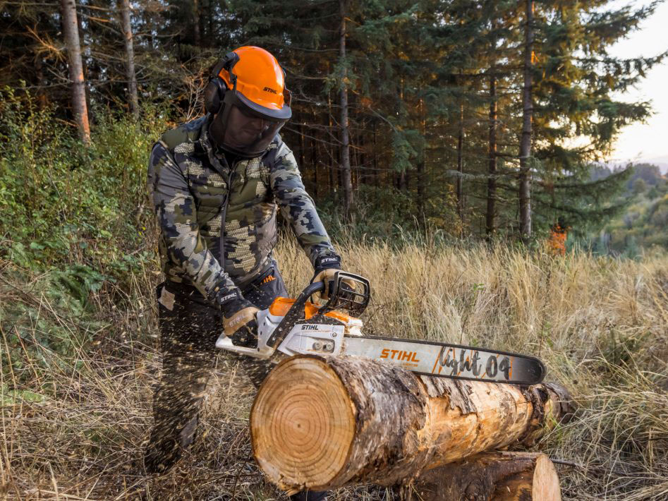 Stihl MSA 300 C-O (Unit Only) 18 in. in Stratford, Wisconsin - Photo 3