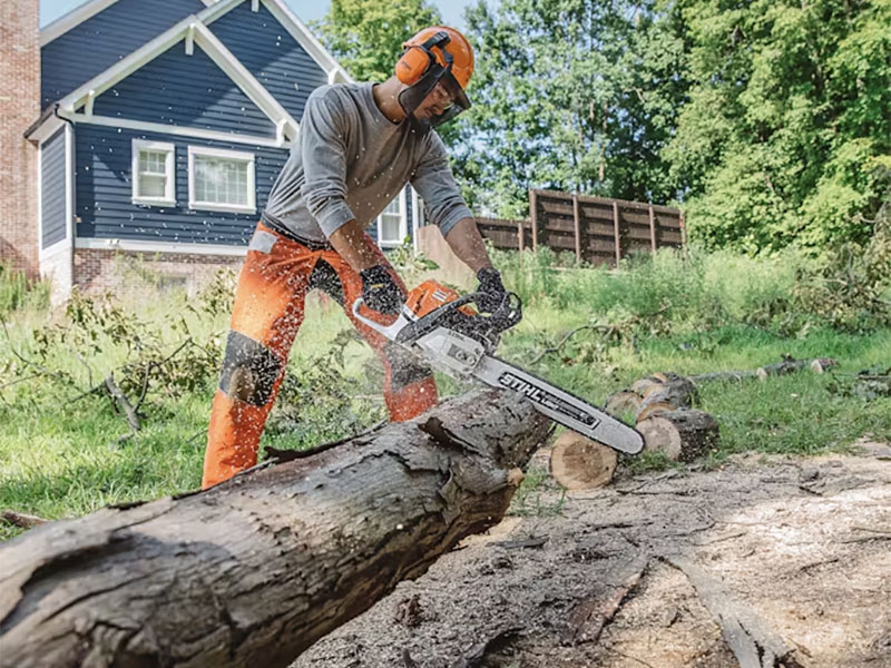 Stihl MS 400 C-M 20 in. Bar 33 RS3 8921 in Calmar, Iowa - Photo 2