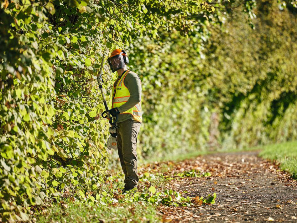 Stihl KMA 120 R Set w/ Attachment in Stratford, Wisconsin - Photo 4