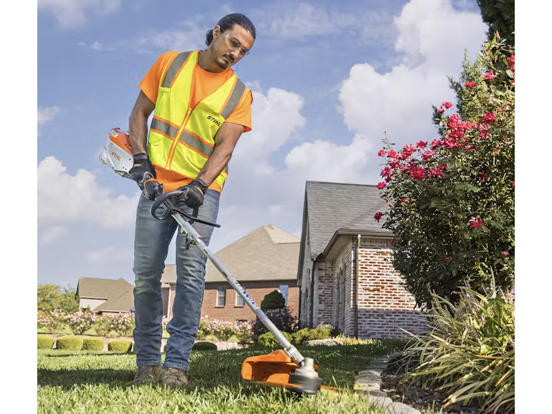 Stihl KMA 135 R w/o Battery & Charger in Calmar, Iowa - Photo 7