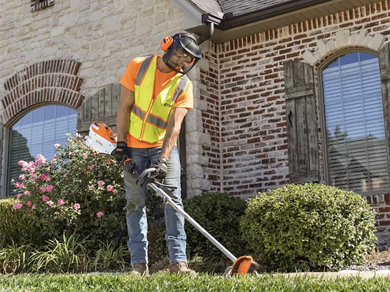 Stihl KMA 135 R w/o Battery & Charger in Calmar, Iowa - Photo 9