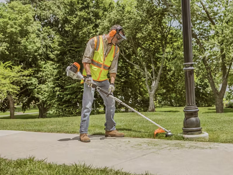 Stihl KM 111 R in Mio, Michigan - Photo 3
