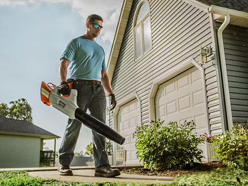 Stihl BGA 100 w/ AP 500 S Battery, AL 500 Charger & AP Battery Belt Bag w/ Cord in Saint Maries, Idaho - Photo 3