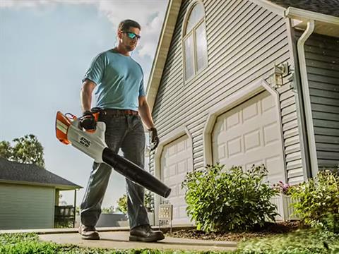 Stihl BGA 100 w/ AP 500 S Battery, AL 500 Charger & AP Battery Belt Bag w/ Cord in Saint Maries, Idaho - Photo 3