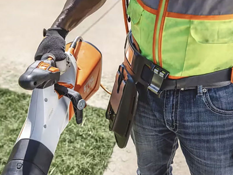 Stihl BGA 200 w/ AP 500 S Battery, AL 500 Charger & AP Battery Belt Bag w/ Cord in Calmar, Iowa - Photo 5