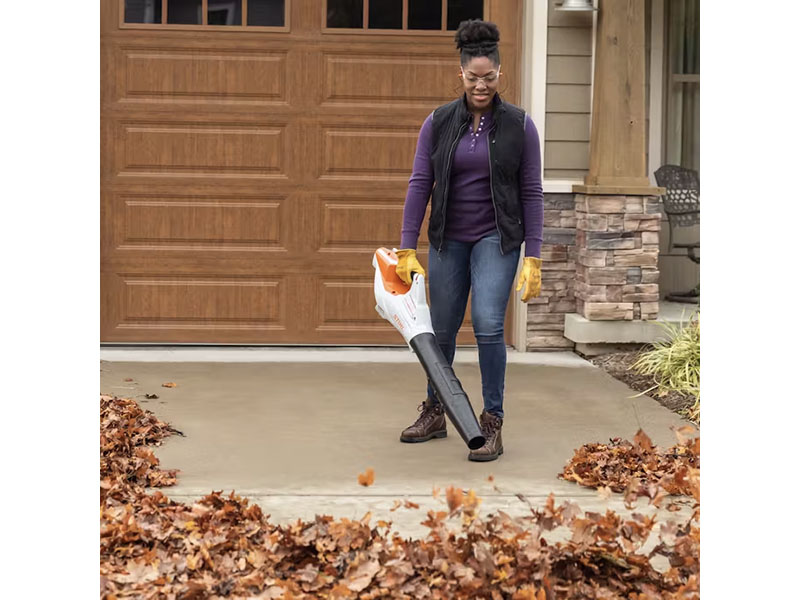 Stihl BGA 86 w/o Battery & Charger in Calmar, Iowa - Photo 6