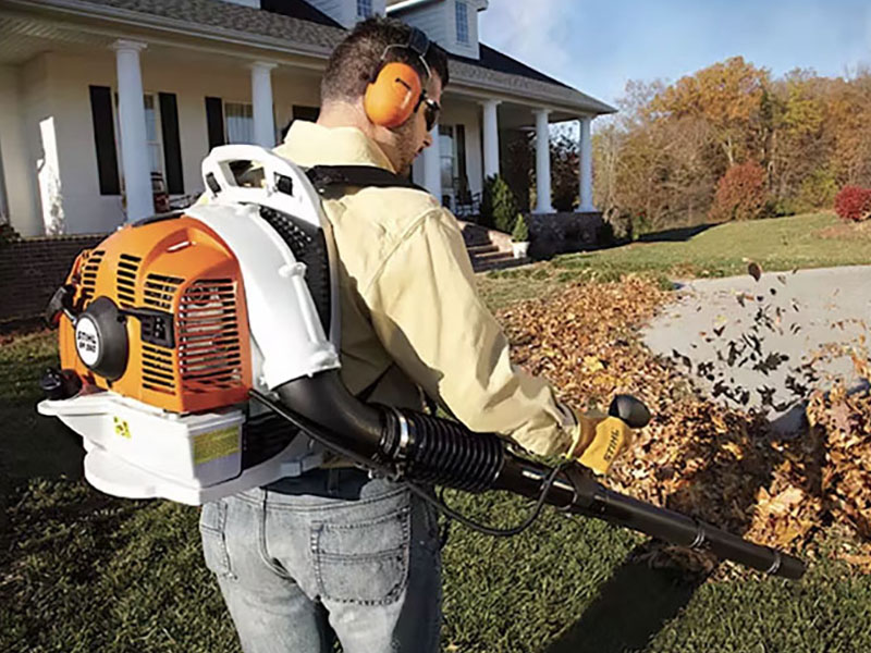 Stihl BR 350 in Calmar, Iowa - Photo 3