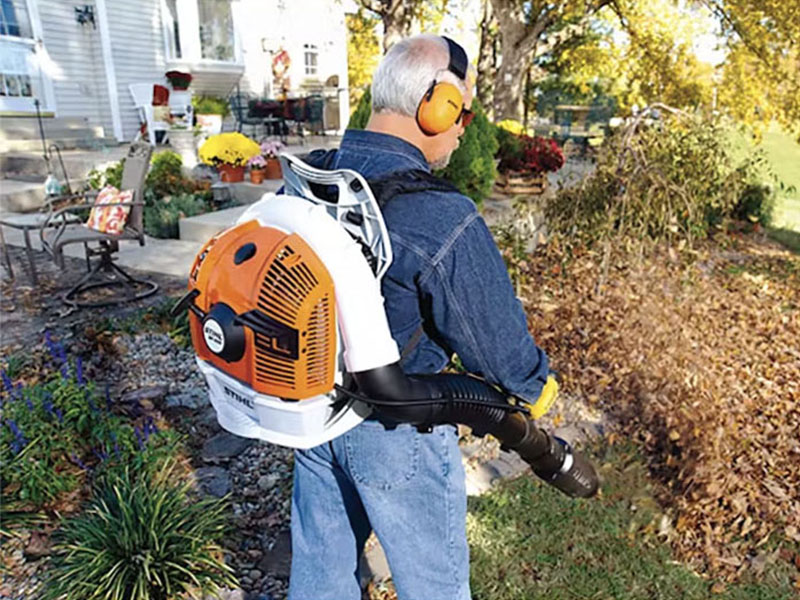 Stihl BR 500 in Calmar, Iowa - Photo 2