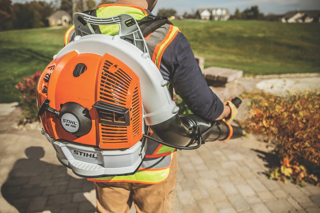 Stihl BR 700 in Stratford, Wisconsin - Photo 4