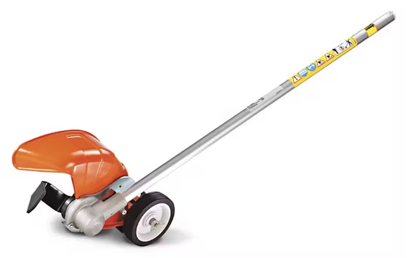 Stihl FBD-KM Bed Redefiner in Calmar, Iowa - Photo 2