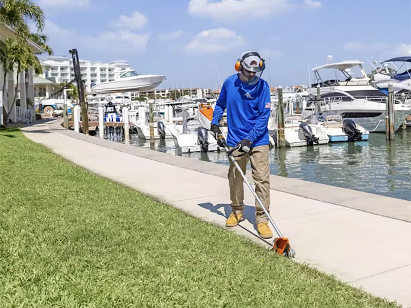 Stihl FCA 140 w/ AP 500 S Battery & AL 300 Charger in Saint Maries, Idaho - Photo 4