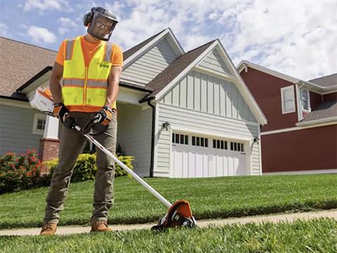 Stihl FCA 140 w/ AP 500 S Battery & AL 500 Charger in Calmar, Iowa - Photo 5