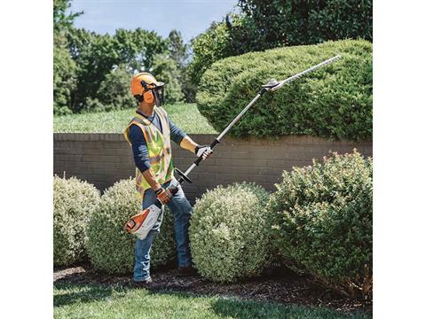 Stihl HLA 135 (145°) w/ AP 300 S Battery & AL 301 Charger in Calmar, Iowa - Photo 3