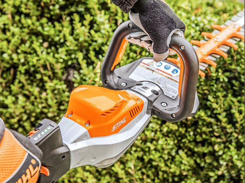 Stihl HSA 94 R in Calmar, Iowa - Photo 4