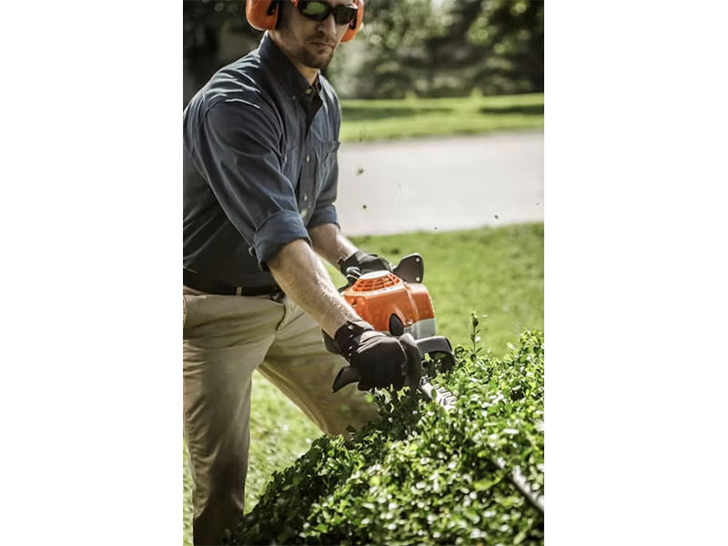 Stihl HS 87 T 30 in. in Calmar, Iowa - Photo 2