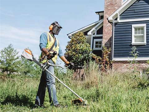 Stihl FSA 135 w/ AP 500 S Battery & AL 500 Charger in Calmar, Iowa - Photo 2