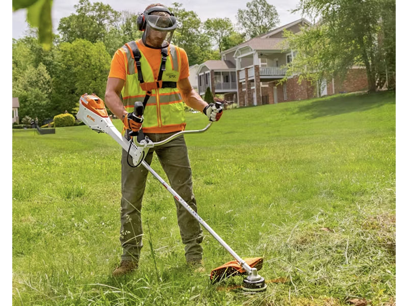 Stihl FSA 135 w/ AP 500 S Battery & AL 500 Charger in Calmar, Iowa - Photo 5