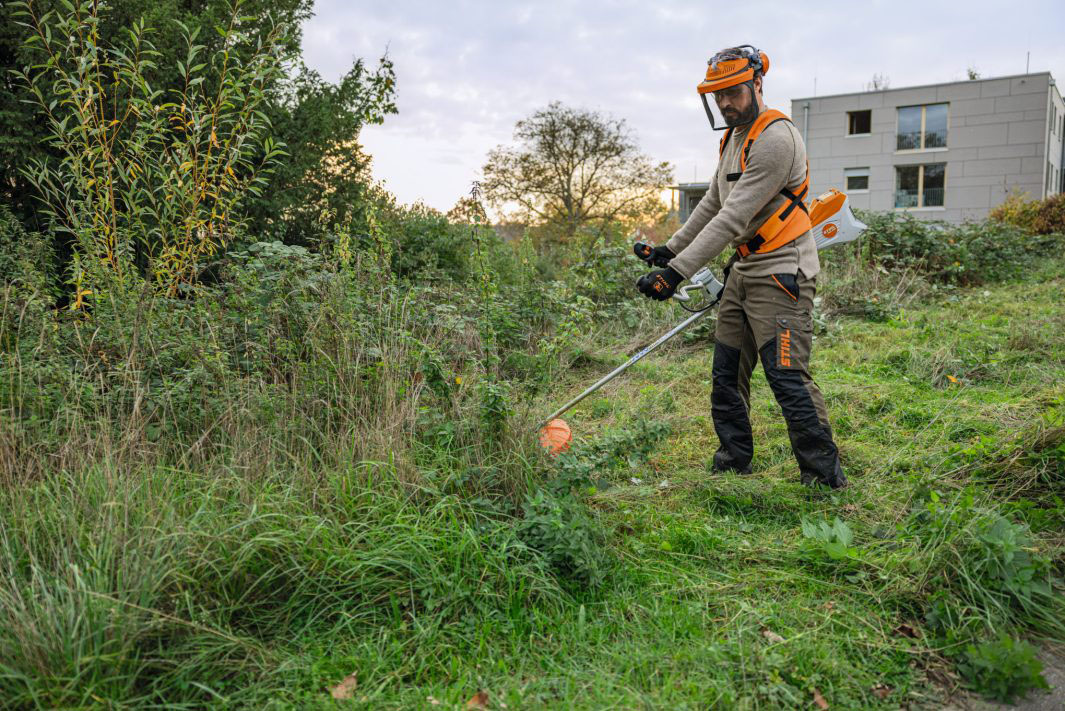 Stihl FSA 200 (Unit Only) in Stratford, Wisconsin - Photo 5
