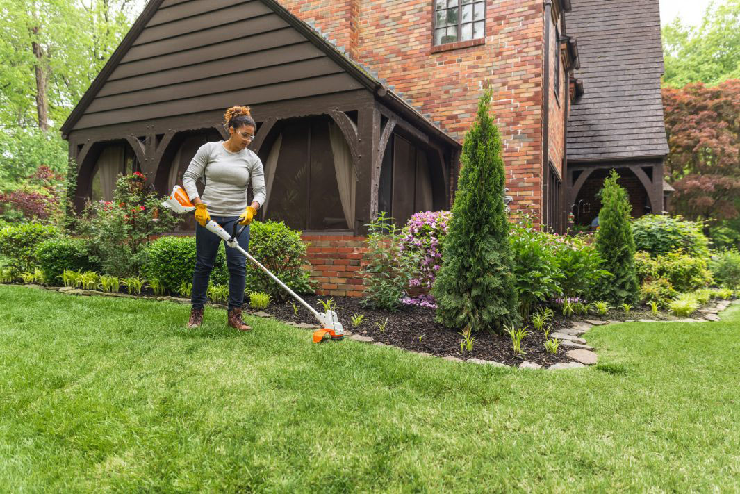 Stihl FSA 57 Set w/AK 10 in Stratford, Wisconsin - Photo 4